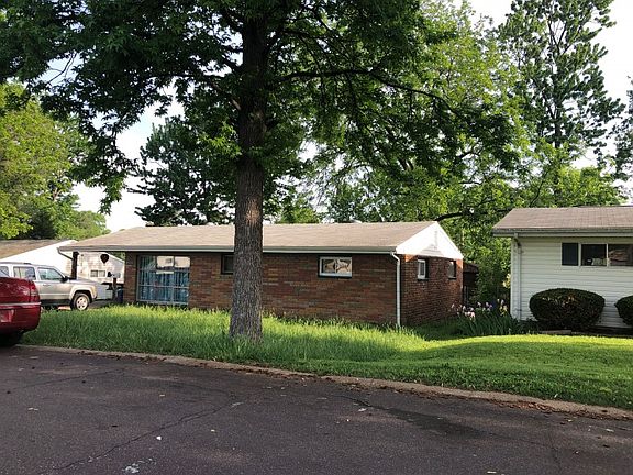 3rd image of 9221 Corregidor Ave