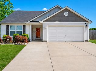 132 Steamboat Ln, Burlington, NC 27217