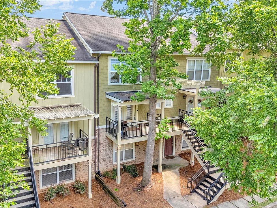 1st image of 490 Barnett Shoals Road #814