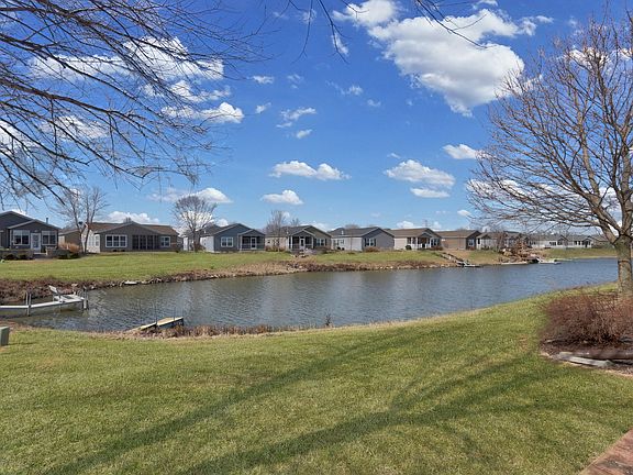 3rd image of 312 Legacy Ct