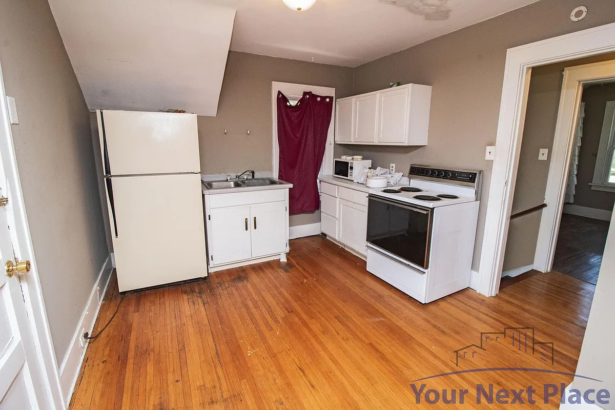 Building Photo - 433 5th Ave NE #3
