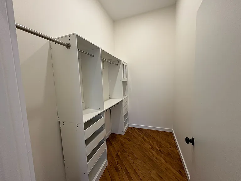 401 N Warren St #101 — Photo 14
