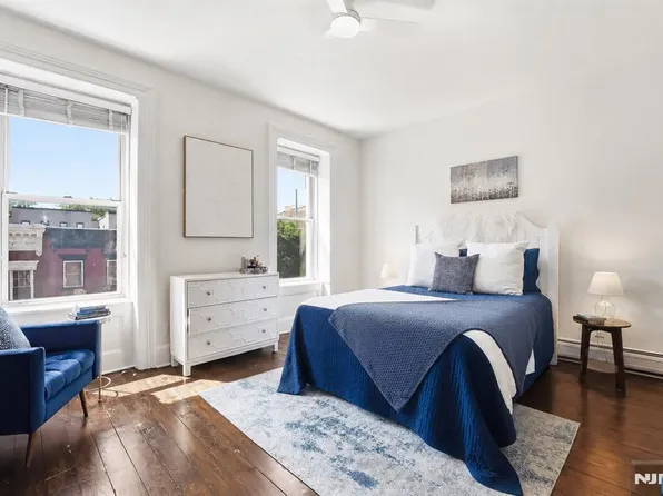 913-915 Willow Avenue #4A, Hoboken, NJ 07030