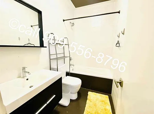 Rented by null | media 11