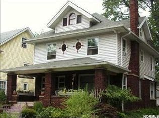 17222 Clifton Blvd, Lakewood, OH