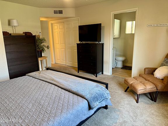 5th image of 1523 W PLANA Avenue