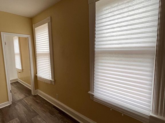 2nd image of 316 London St APT 2