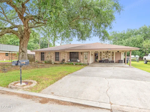 130 Guadalupe St, New Iberia, LA 70563