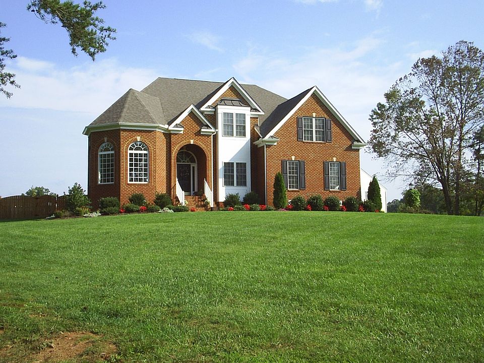 Gorgeous Exterior-18 zone irrigation