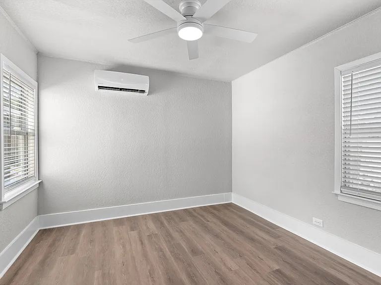 128 Claremont Ave #2 — Photo 8