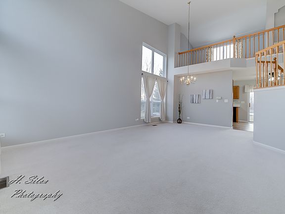 3rd image of 7023 Westwood Dr