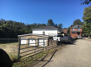 2 Lockhart St, Brownsville, PA