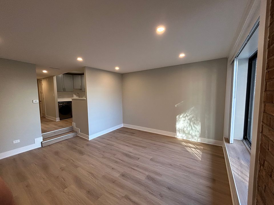 1st image of 1212 N Lasalle St #B3