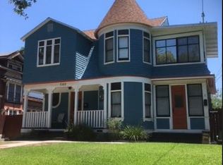 580 N Raymond Ave APT 3, Pasadena, CA 91103
