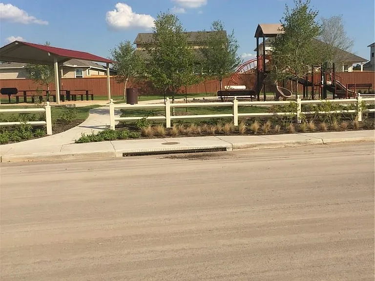 45 Churchill Farms Dr — Photo 25