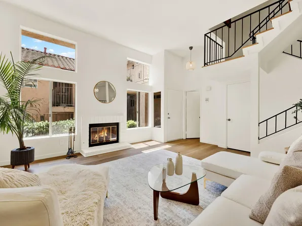 1122 Grape St, San Marcos, CA 92069