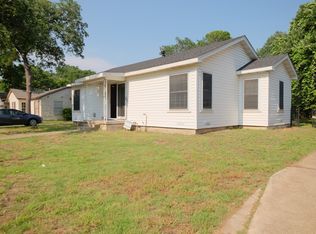 2104 Kings Ave, Haltom City, TX 76117