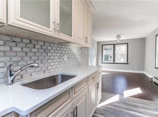 55 Nieman Ave, Lynbrook, NY 11563