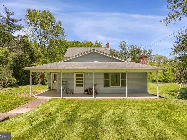 114 Creek View Ln, Spring Mills, PA 16875