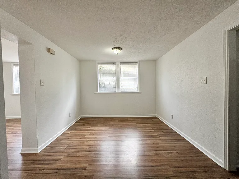 2309 Wesley St #A — Photo 9