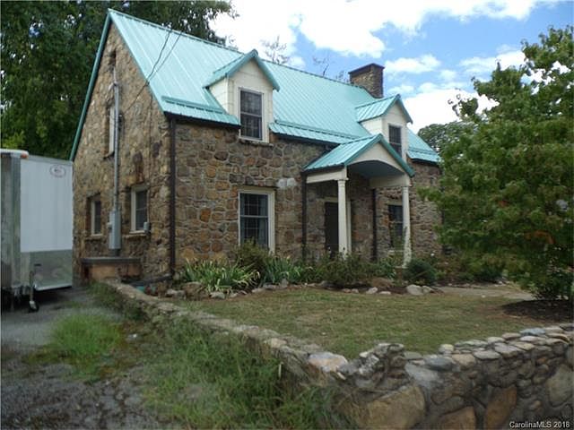 1st image of 61 N Andrews Ave