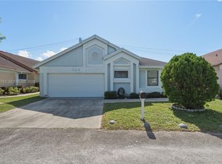 728 Holly St, North Lauderdale, FL 33068