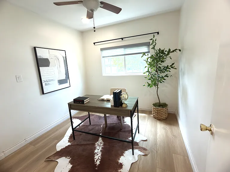 6718 N Golden West Ave — Photo 6
