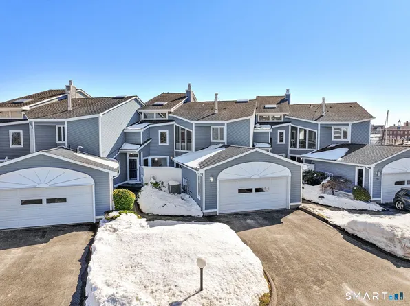 8 Oyster Landing Road #8, Milford, CT 06460