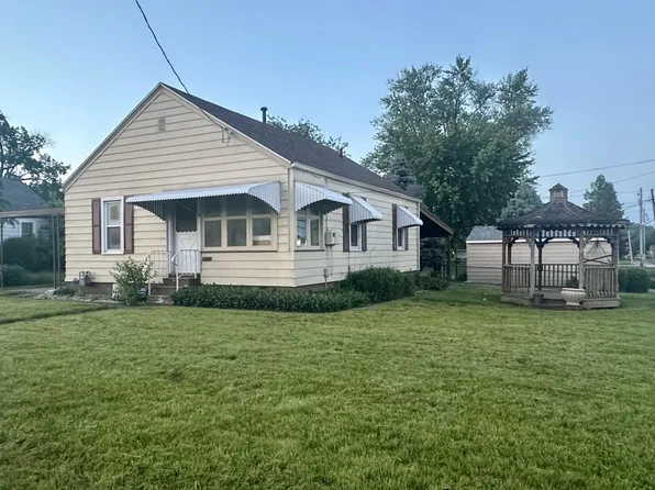 1230 Locust St, Quincy, IL 62301