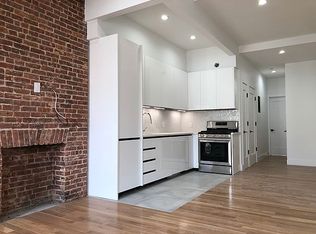98 Greenpoint Ave APT 4R, Brooklyn, NY 11222
