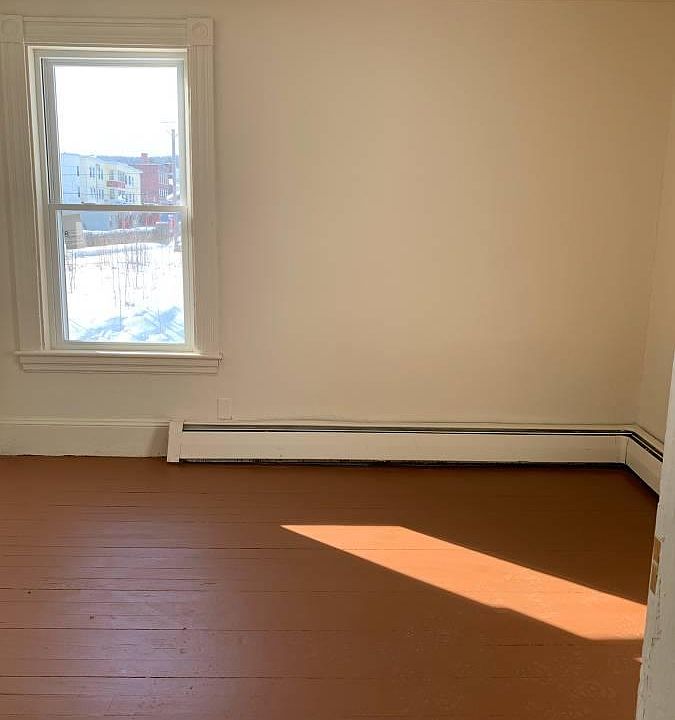 76 Maine Avenue 3 76 Maine Ave Rumford ME Zillow