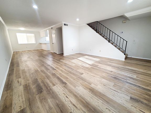 3rd image of 5221 Rosemead Blvd APT C