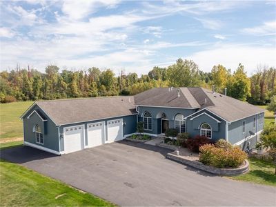 1966 Sherburne Rd, Walworth, NY, 14568