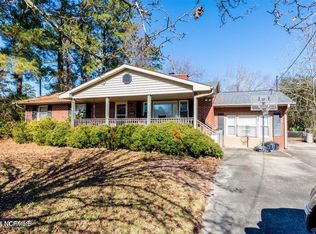 210 Fenton Pl, Jacksonville, NC 28540