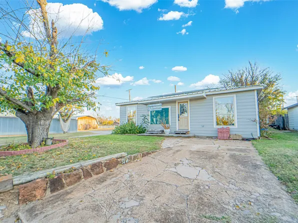 801 W Wheeler St, Breckenridge, TX 76424