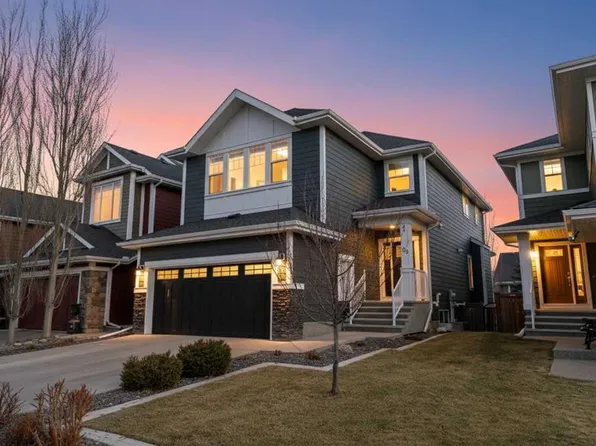 99 W Ridge View Close, Cochrane, AB T4C 0P8