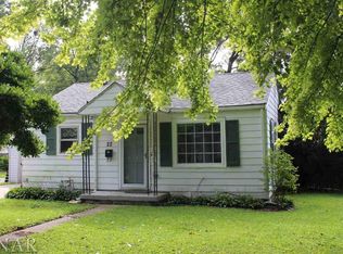 22 University Ct, Normal, IL 61761