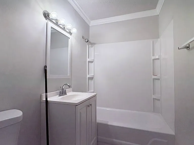 4241 Jennifer Ln #3E — Photo 20