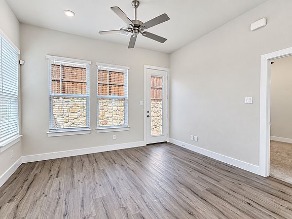 5th image of 700 W Bedford Euless Rd #206