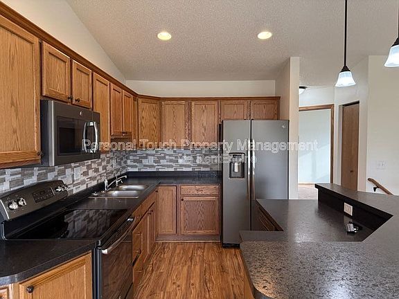 5th image of 2380 5th St W APT A