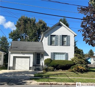 194 Hazeltine Ave, Jamestown, NY, 14701