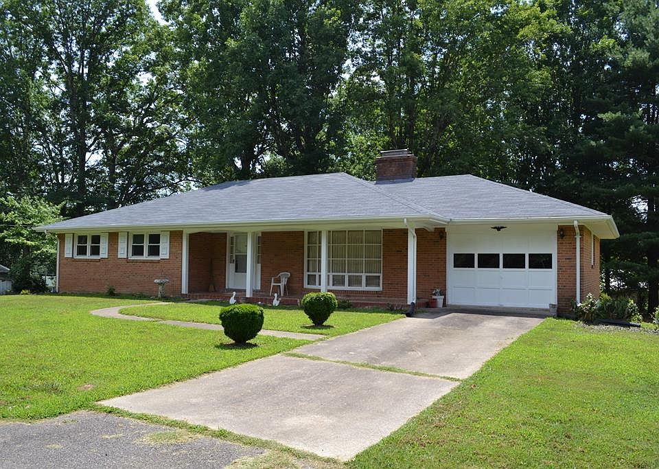1st image of 155 Ashlyn Dr