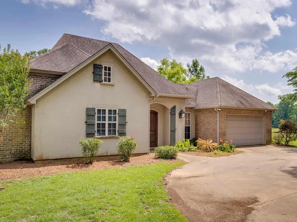 1010 Brownlee Rd, Calhoun, LA 71225