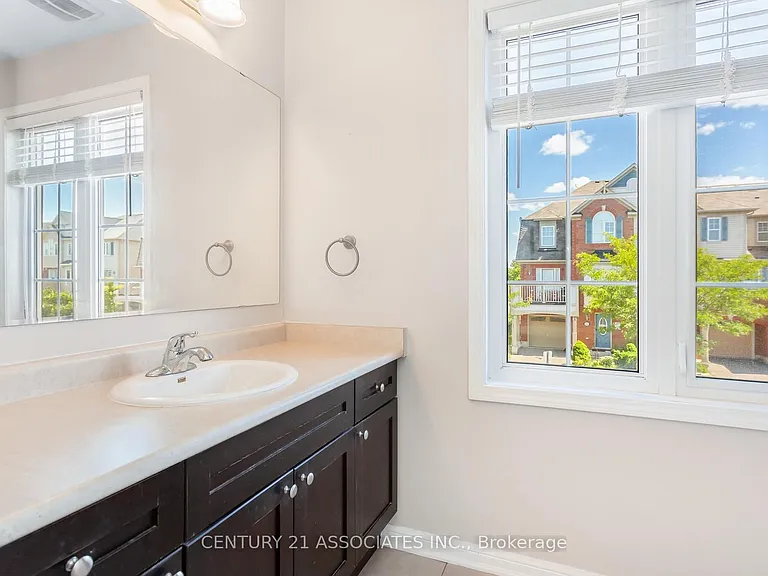 362 Cavanagh Ln — Photo 37