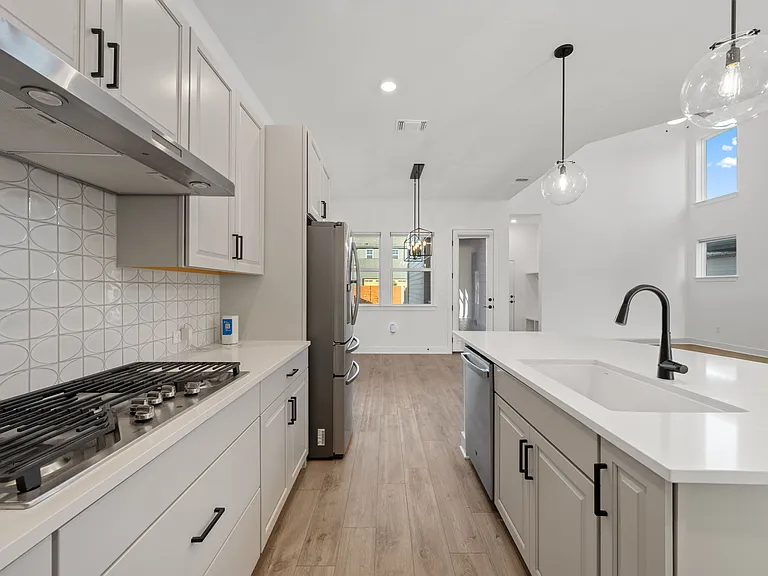 5902 Rangeland Rd — Photo 12