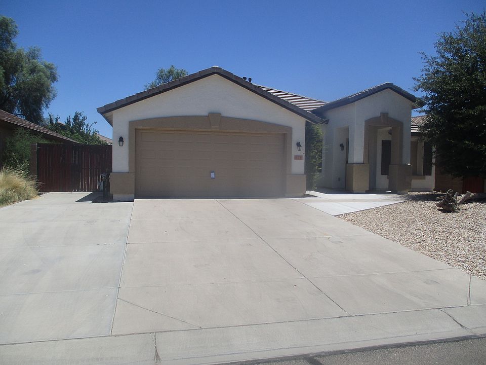 1st image of 678 W Jersey Way