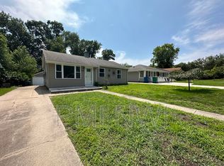 8033 Maple Ave, Gary, IN 46403