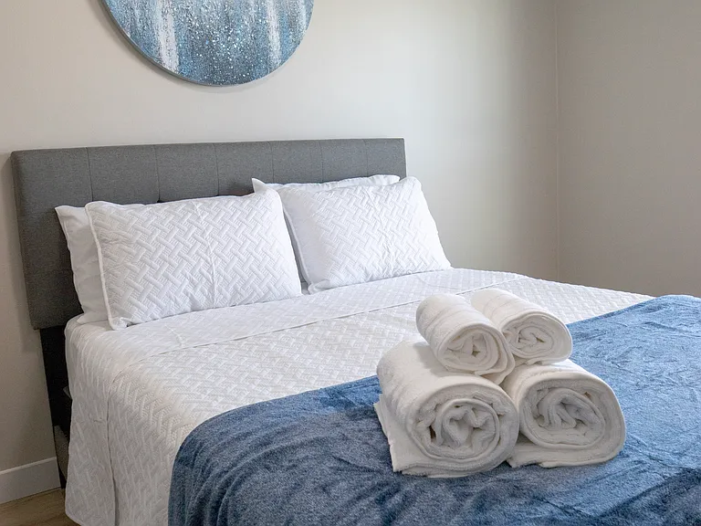 2101 Kensington Dr — Photo 26