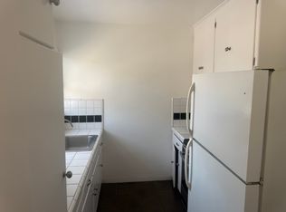 70 Glendora Ave #3, Long Beach, CA 90803