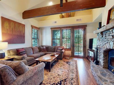 1102 Pyramid Peak Dr APT 1102, Mammoth Lakes, CA, 93546